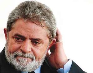 LulaCocandoCabeca1