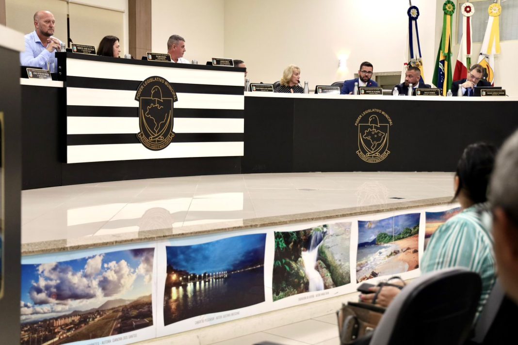 CRIAÇÃO DE CEI 0001