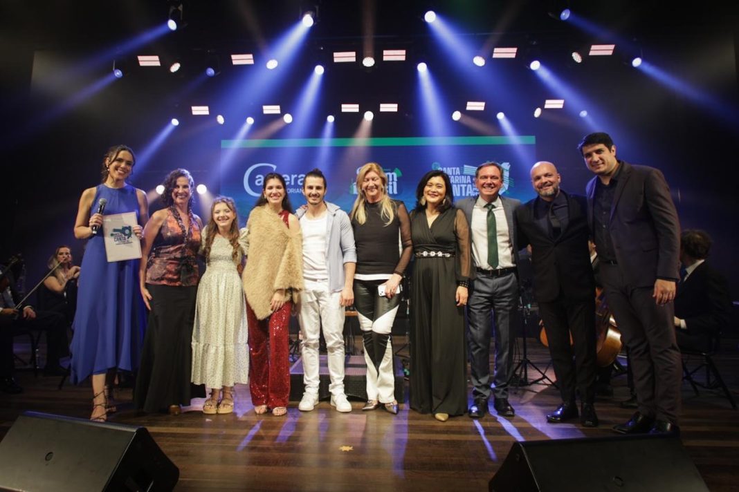 CAMERATA 02